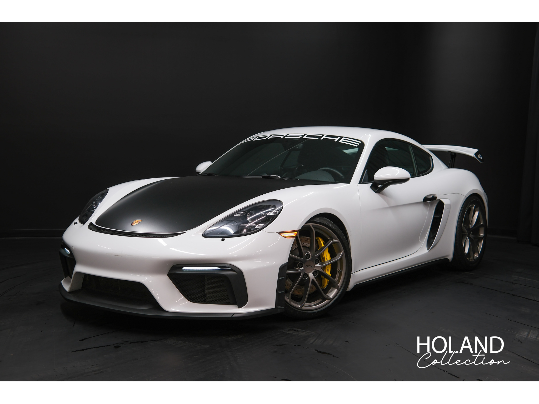 2021 Porsche 718 Cayman