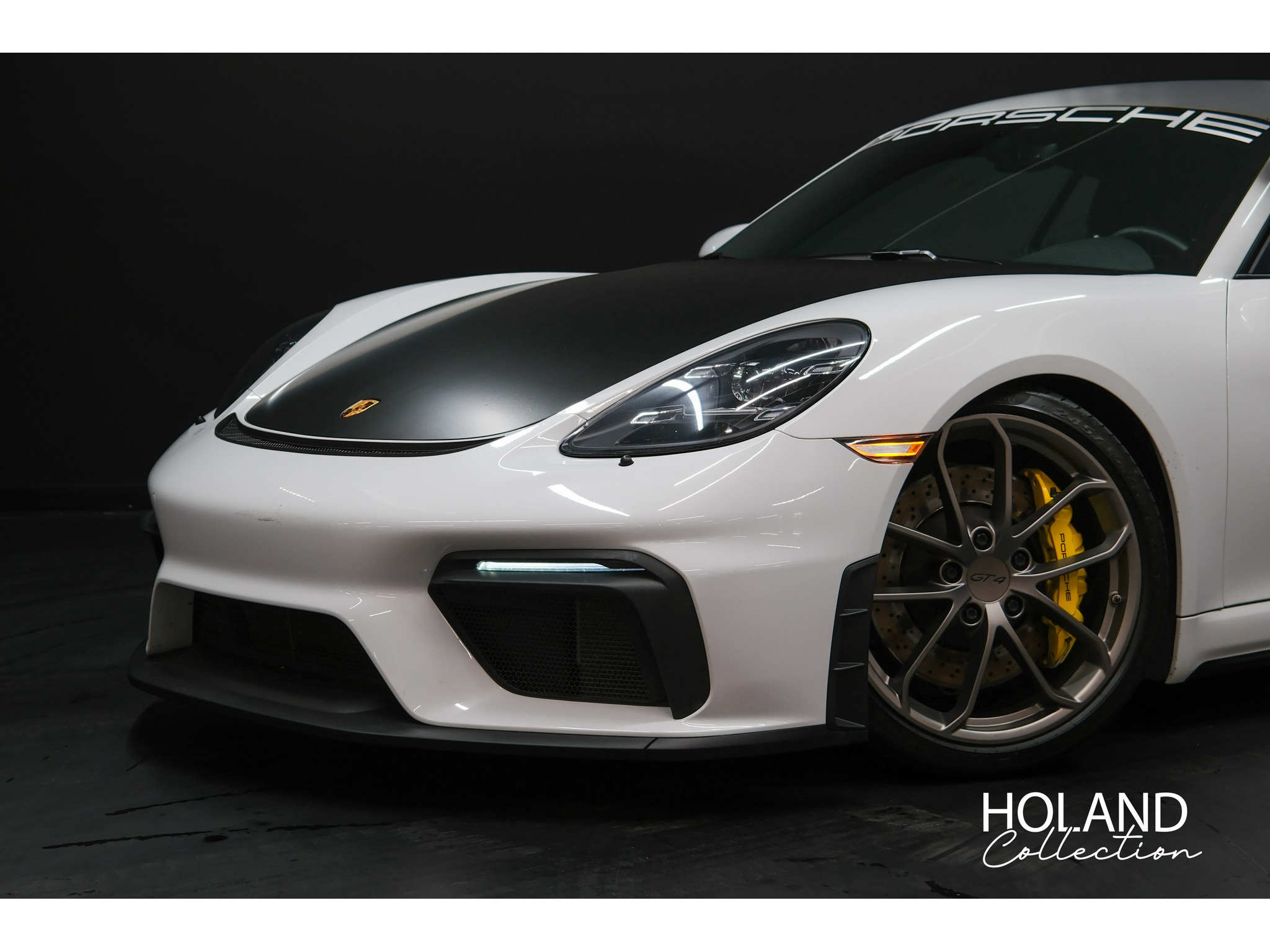 2021 Porsche 718 Cayman