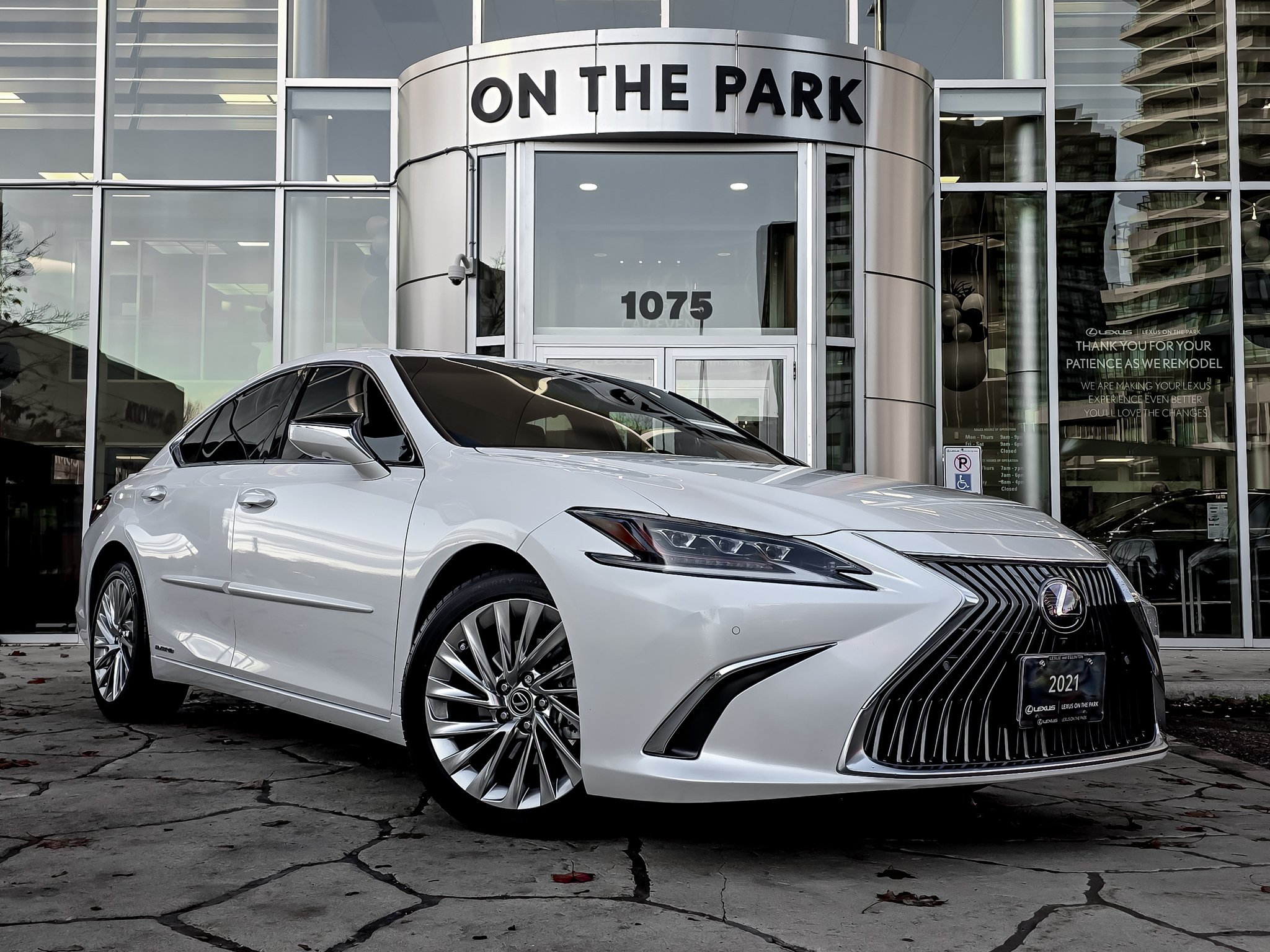 2021 Lexus ES