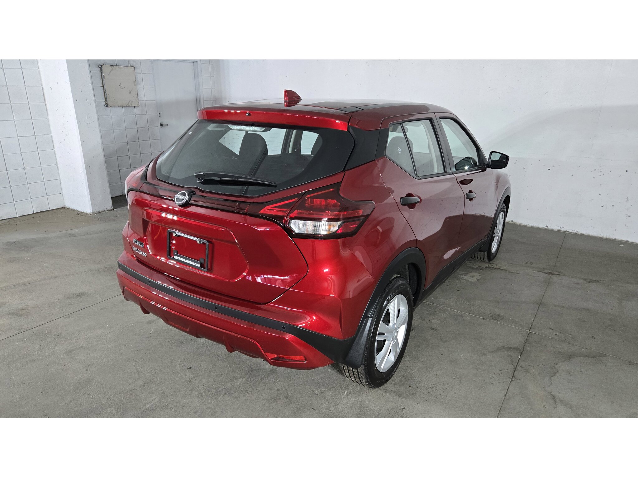 2025 Nissan Kicks Play