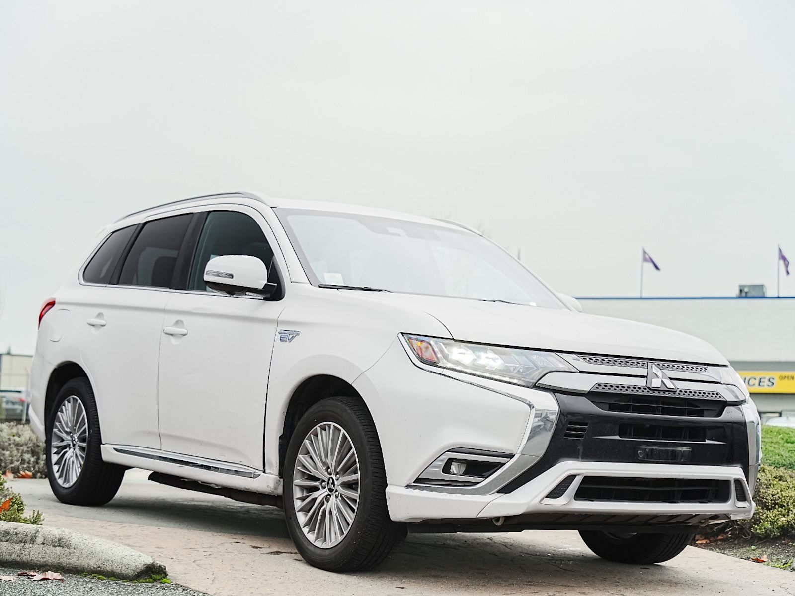 2020 Mitsubishi Outlander PHEV
