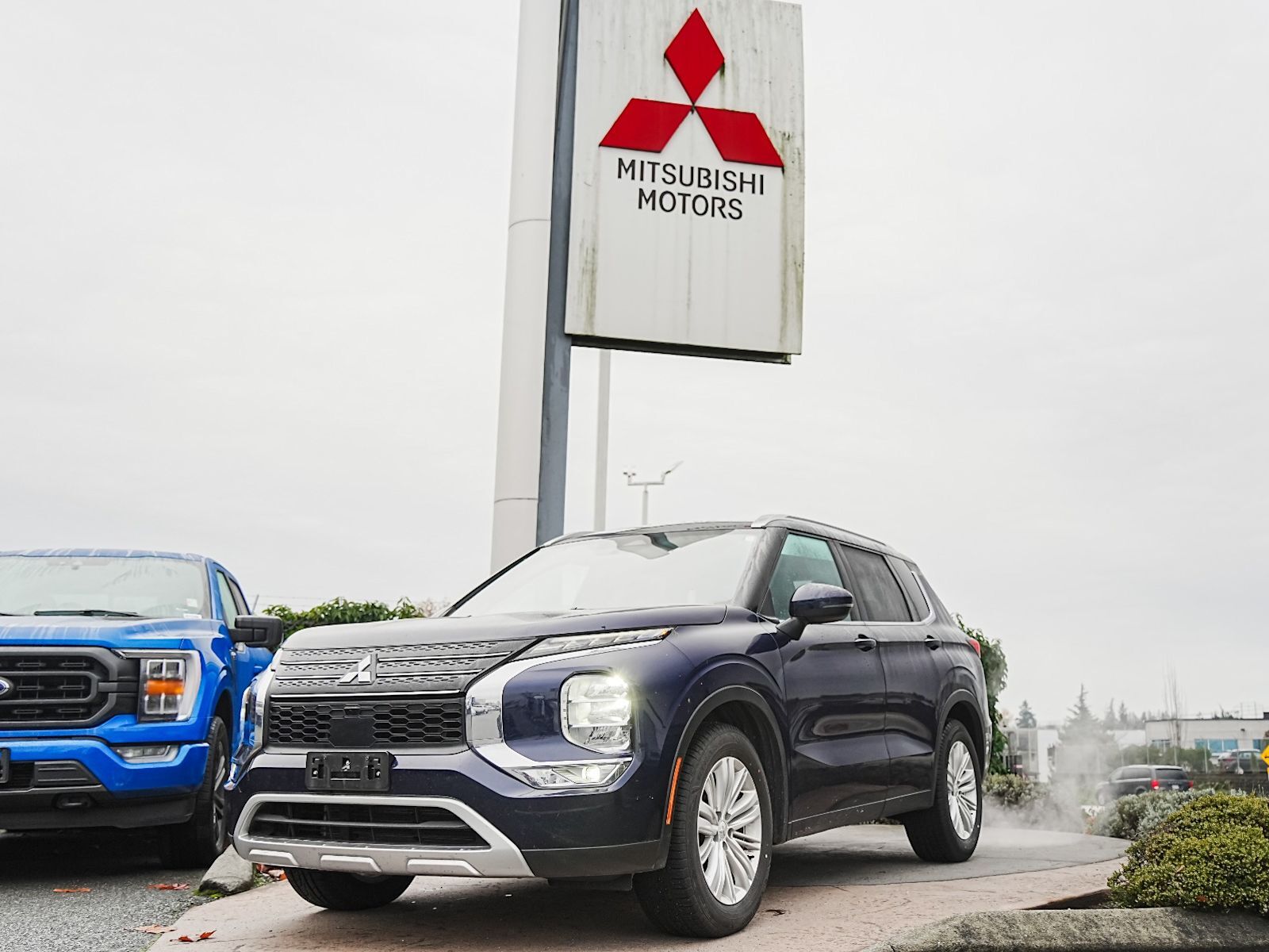 2024 Mitsubishi Outlander