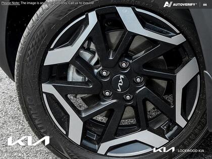 used 2025 Kia Seltos car, priced at $34,495