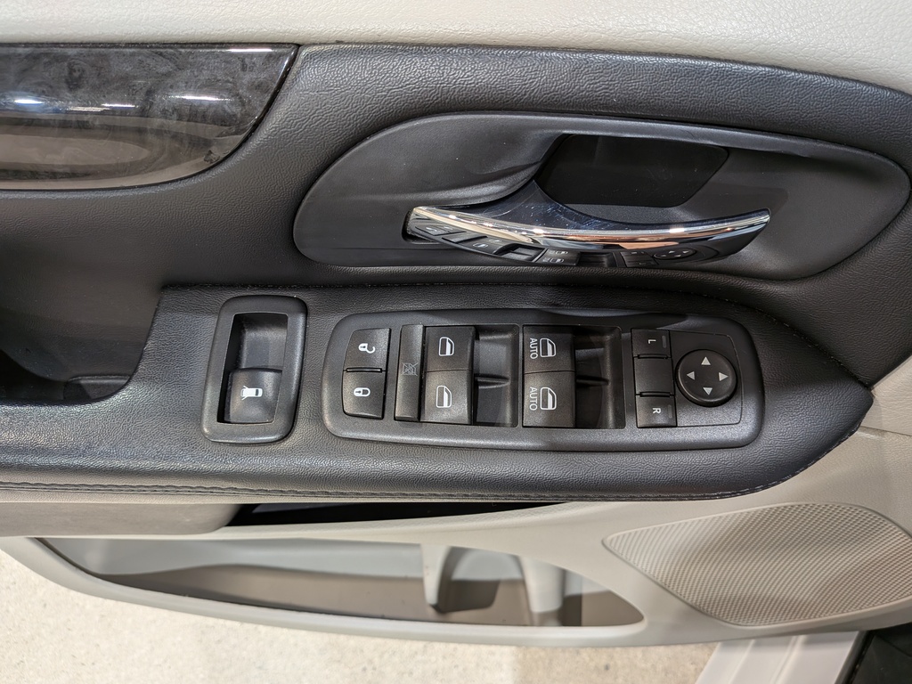 Dodge Grand Caravan 2016