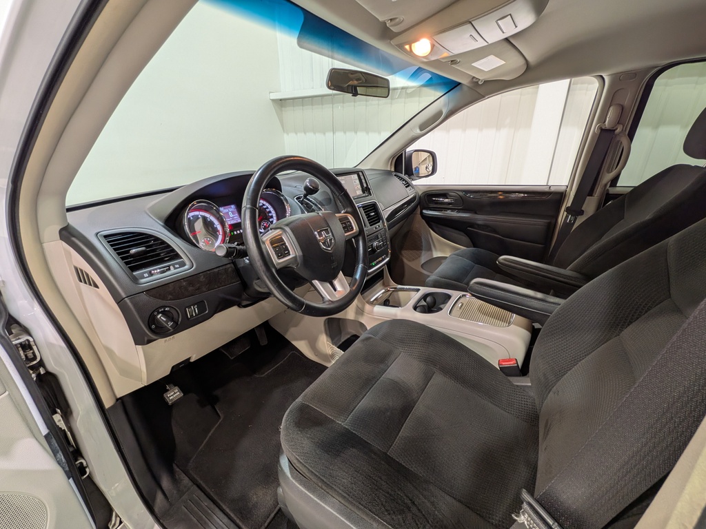 Dodge Grand Caravan 2016