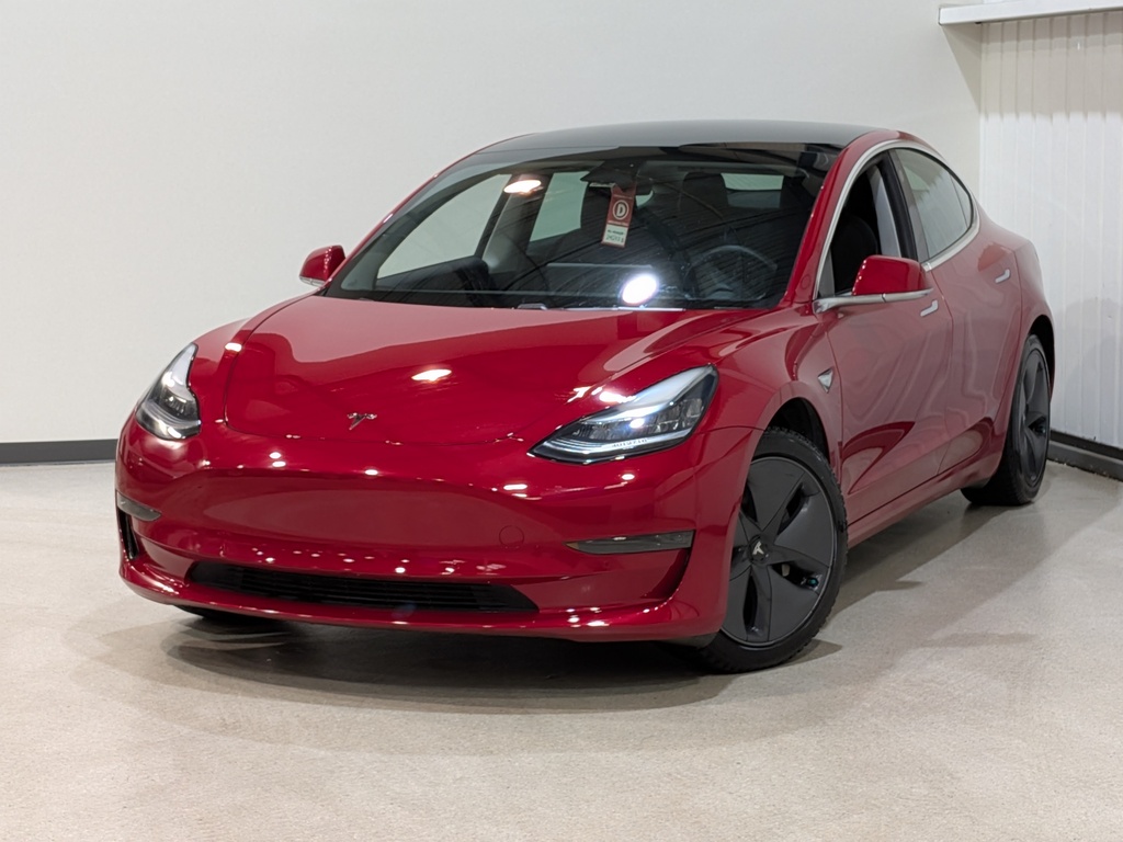 Tesla Model 3 2020