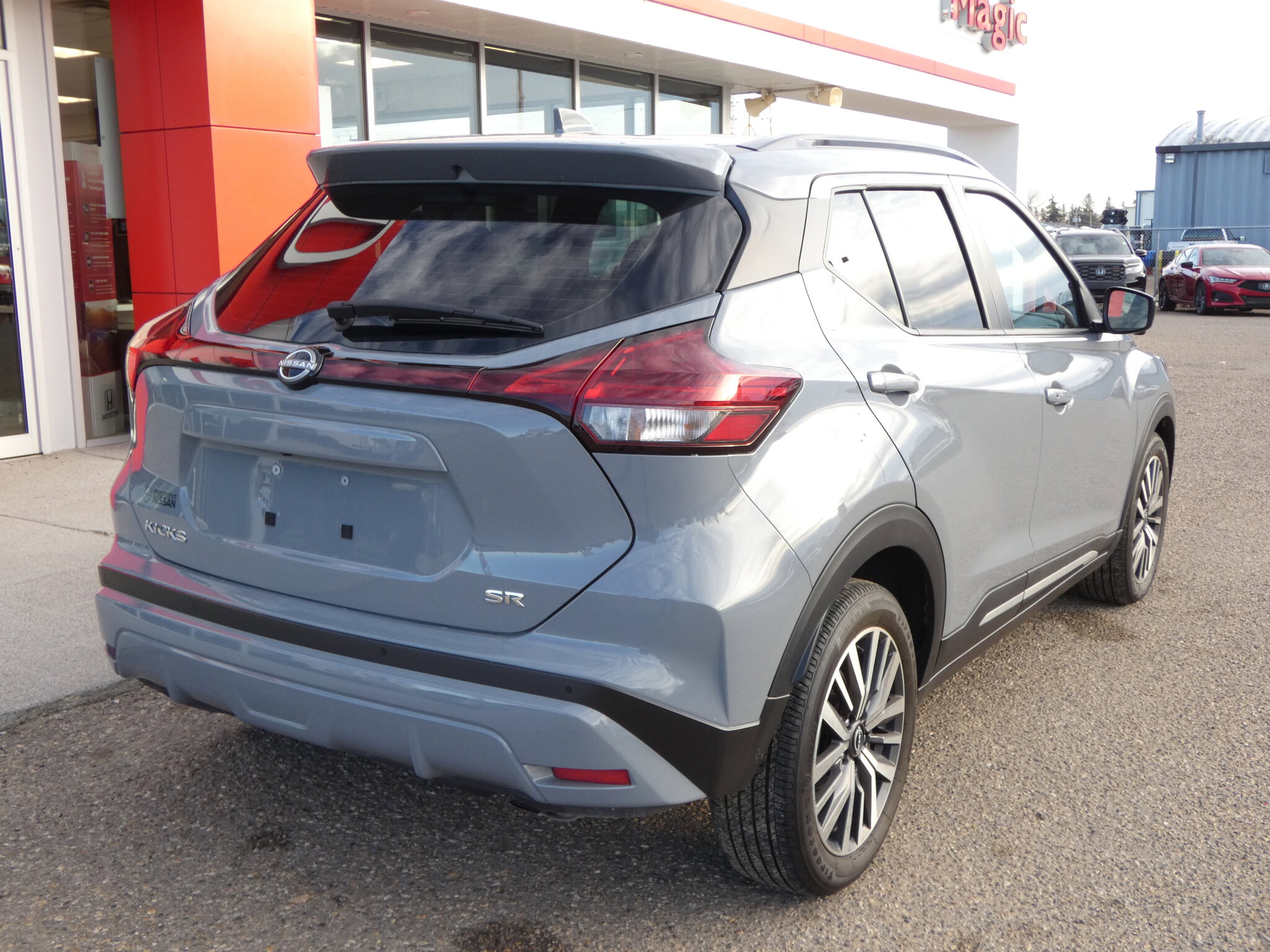 2023 Nissan Kicks