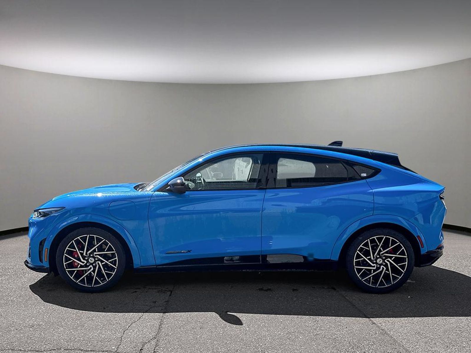 2022 Ford Mustang Mach-E