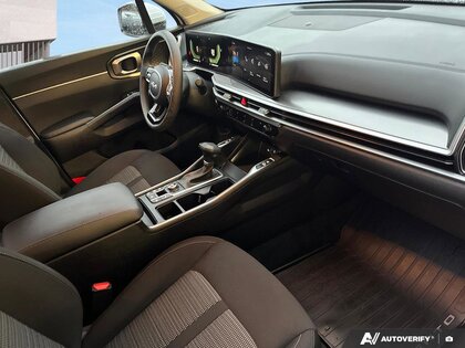 used 2024 Kia Sorento car, priced at $35,253