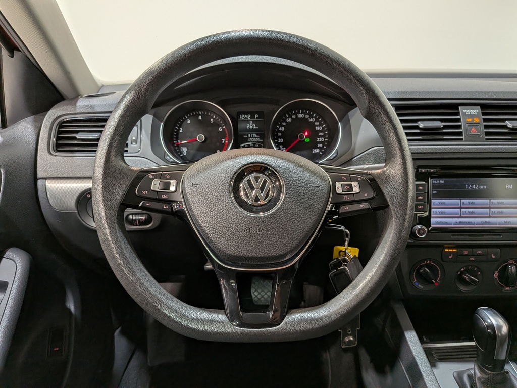 Volkswagen Jetta Sedan 2015