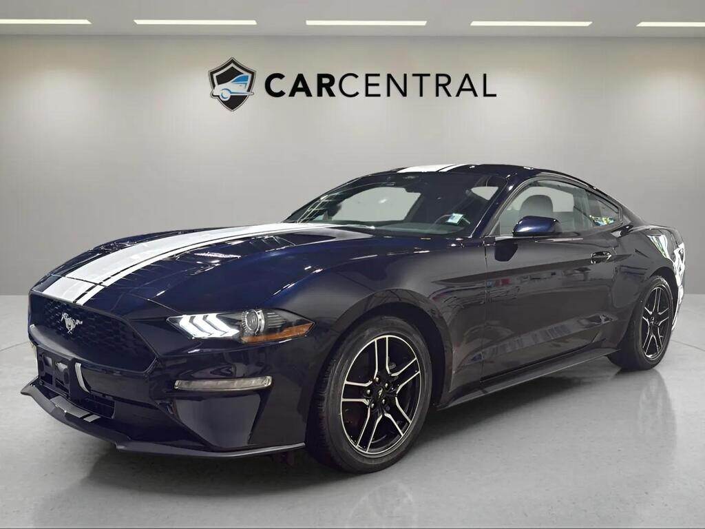 Ford Mustang EcoBoost Coupe RWD