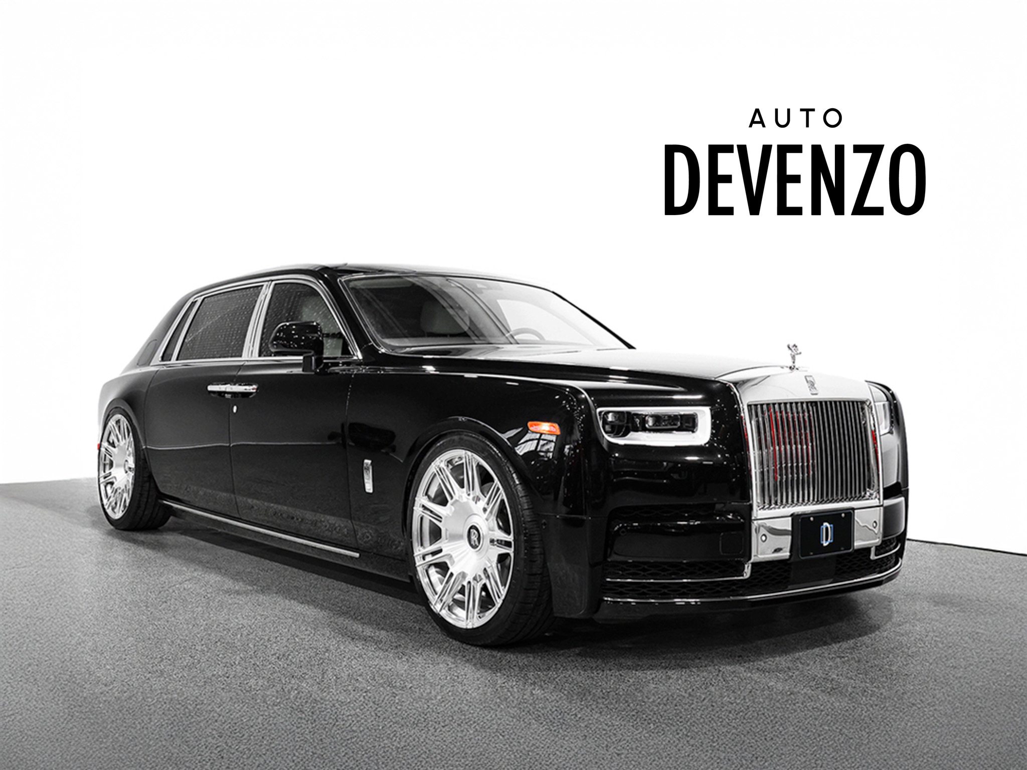 Rolls-Royce Phantom RWD