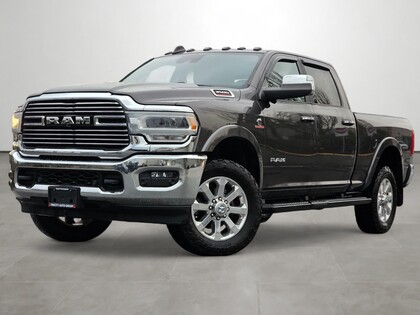 RAM 3500 Laramie Crew Cab 4WD