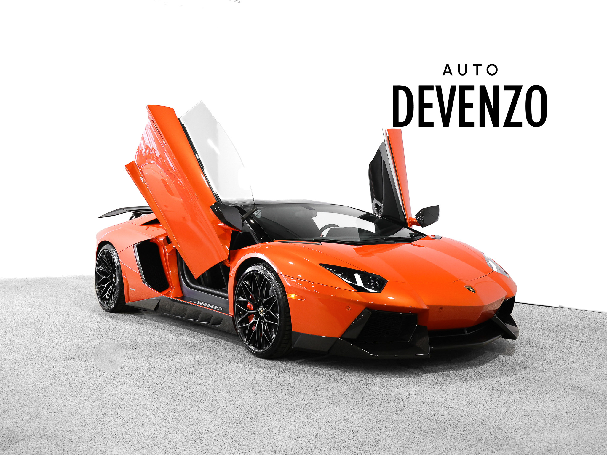 Lamborghini Aventador LP 700-4