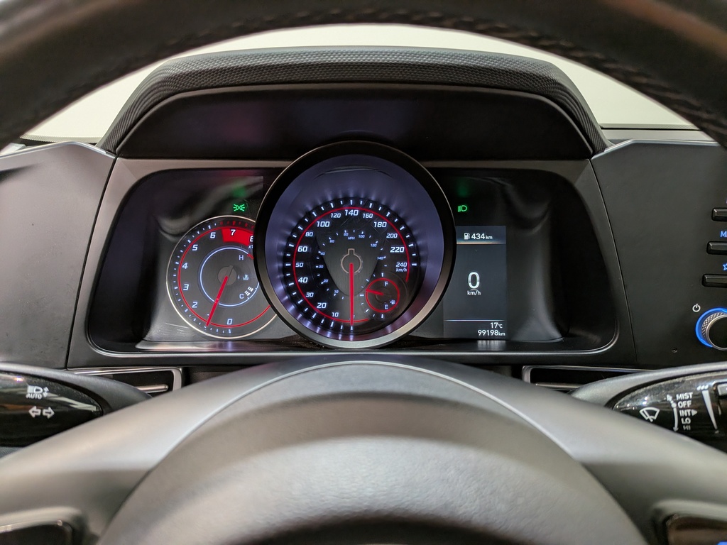 Hyundai Elantra 2022