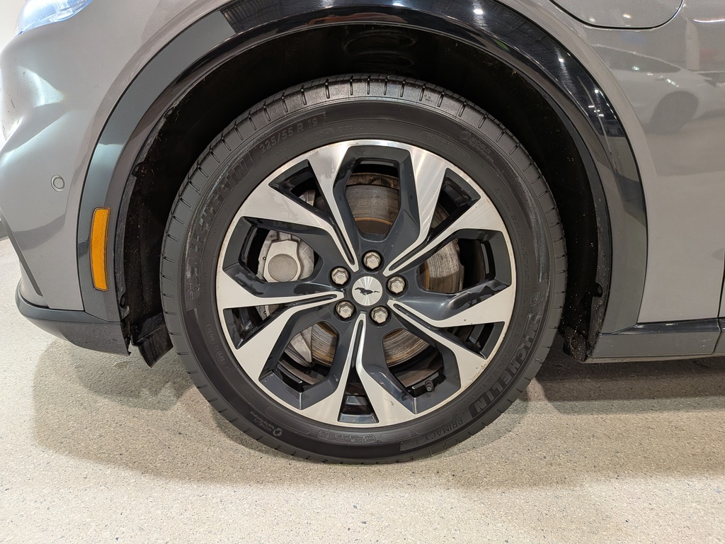 Ford Mustang Mach-E 2023