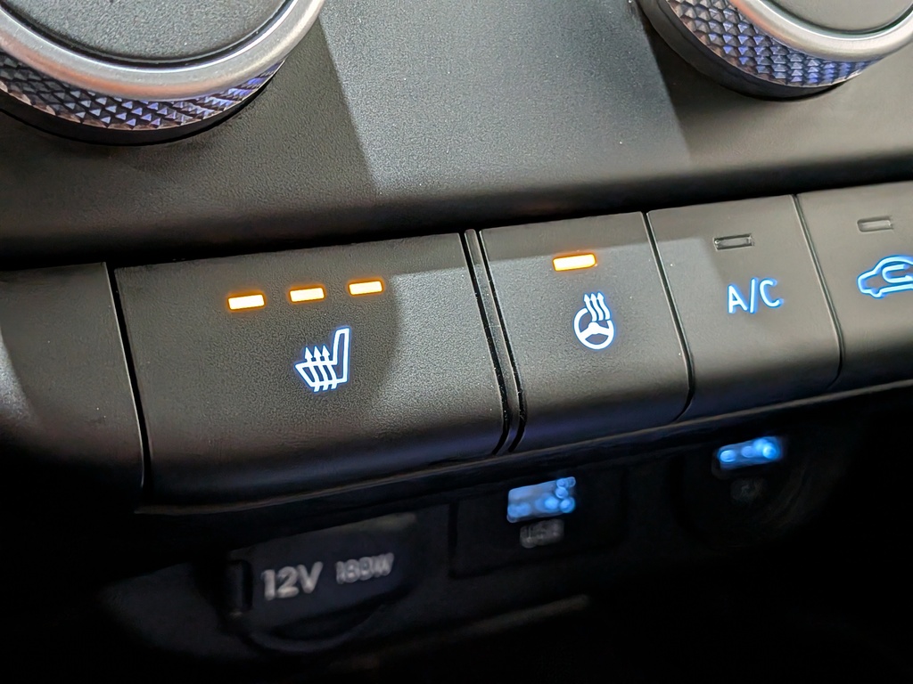 Hyundai Elantra 2022