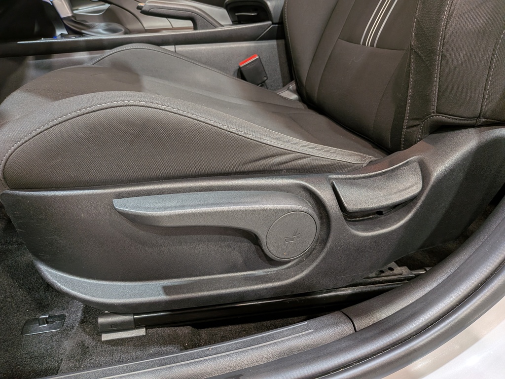 Hyundai Elantra 2022