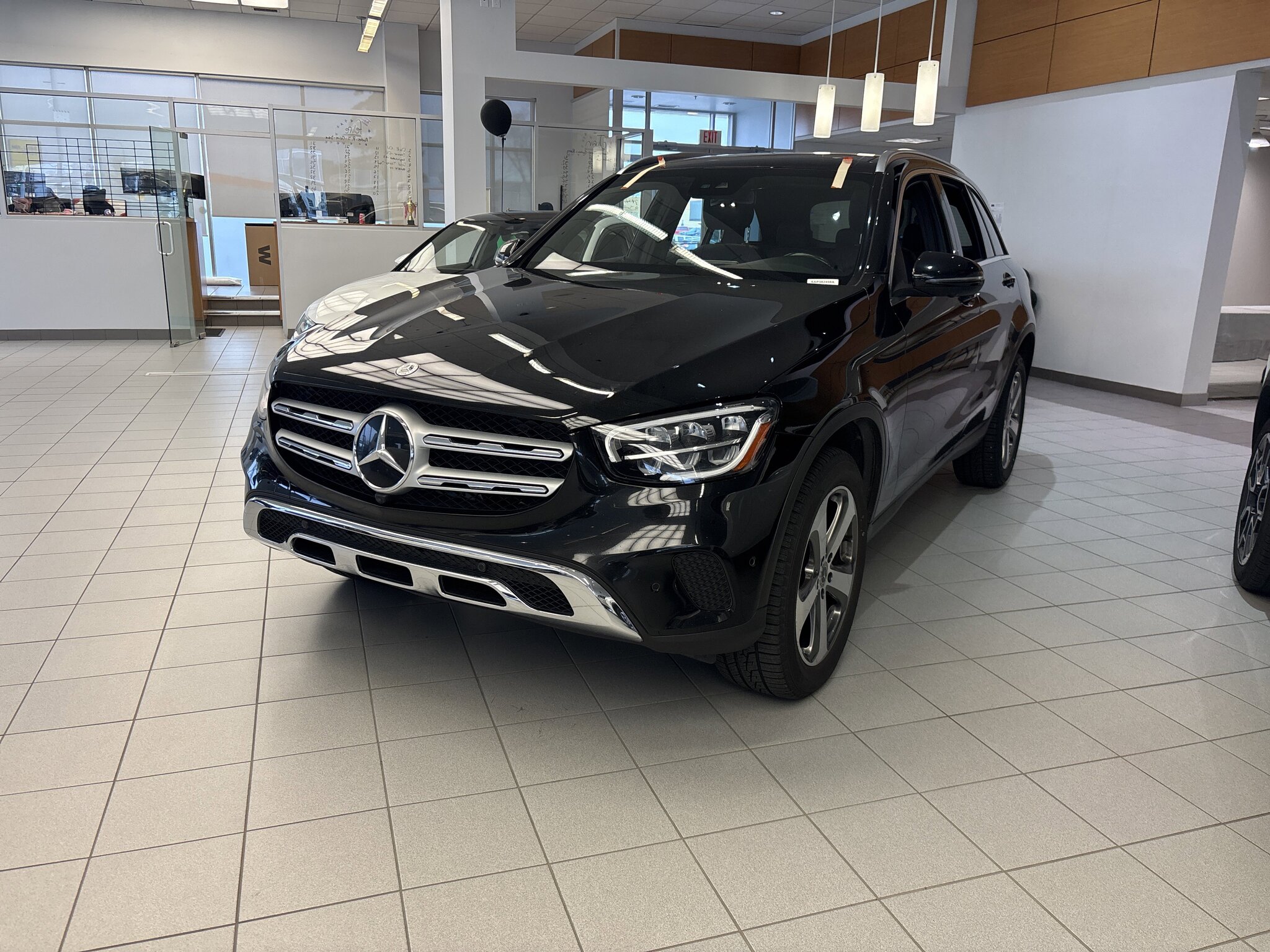 2022 Mercedes-Benz GLC