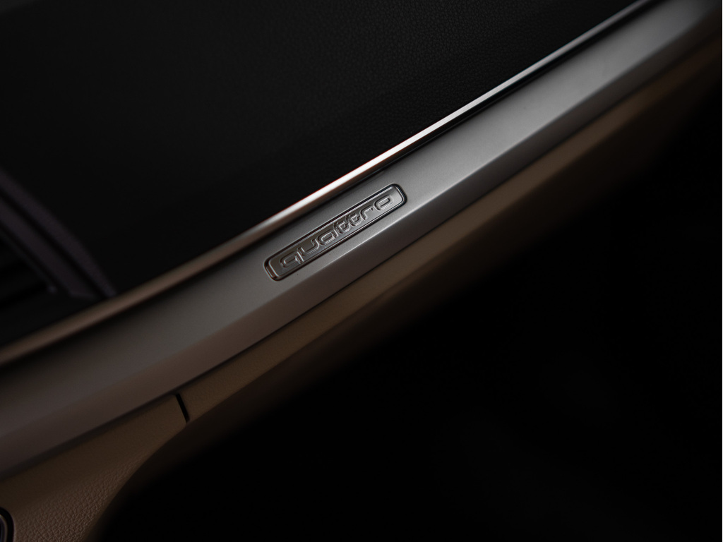 2022 Audi Q5 45 Komfort, Toronto, Cash