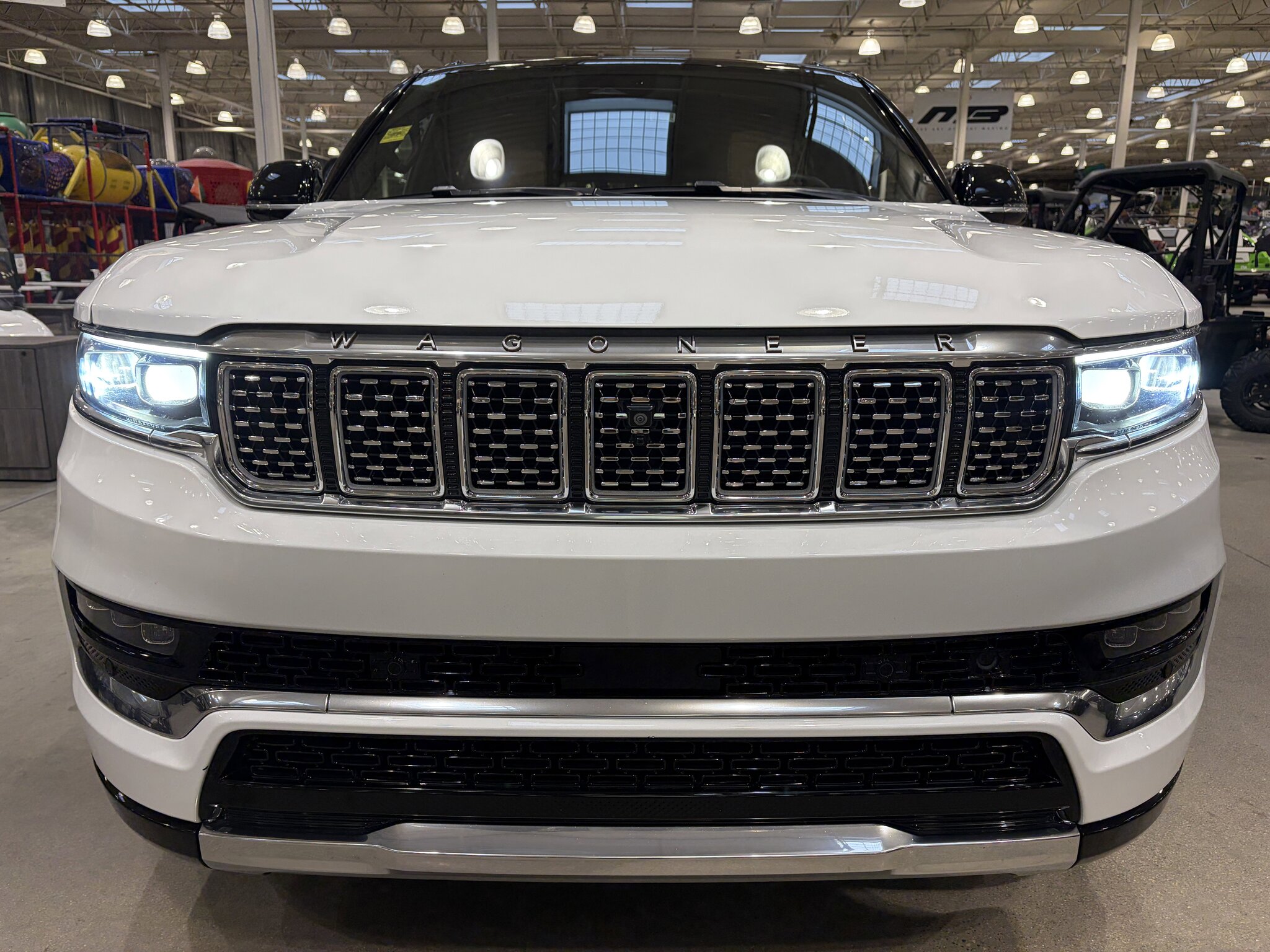 2023 Jeep Grand Wagoneer L