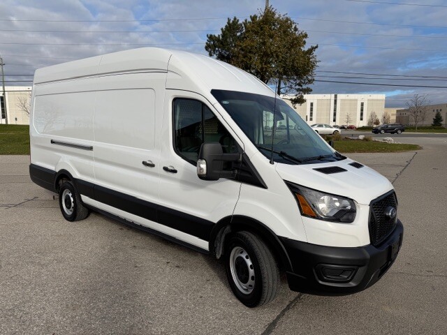 2023 Ford Transit Cargo Van