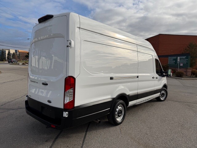 2023 Ford Transit Cargo Van