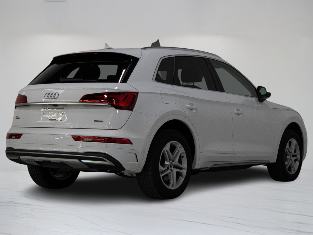 2022 Audi Q5 45 Komfort, Toronto, Cash
