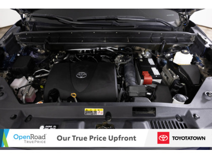 used 2022 Toyota Highlander car, priced at $45,998
