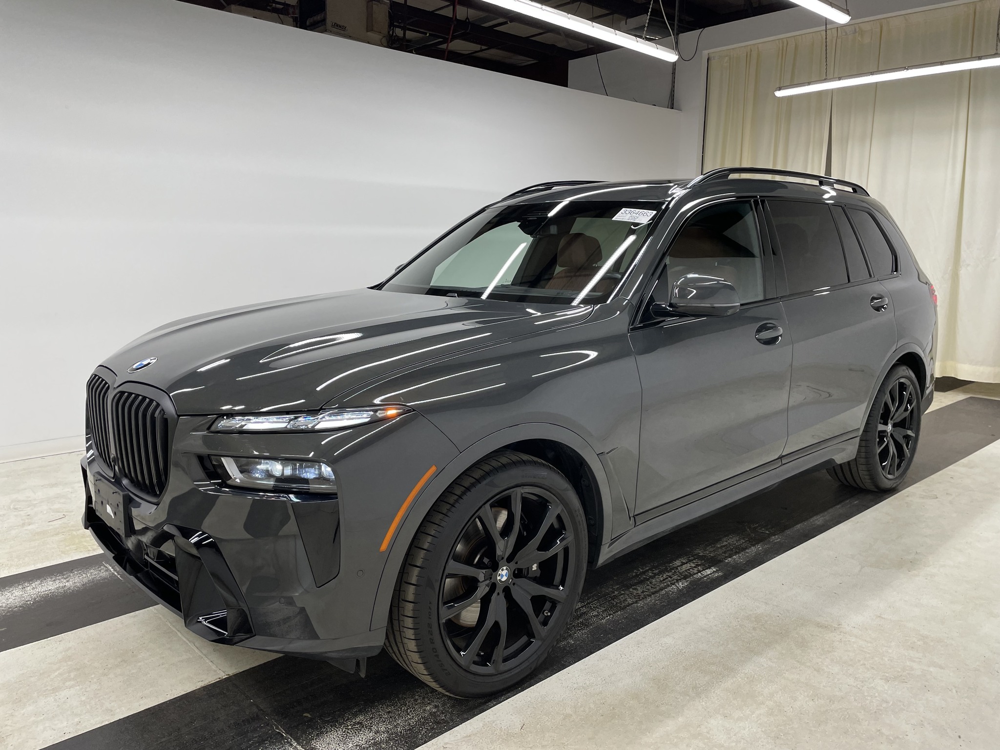 2025 BMW X7