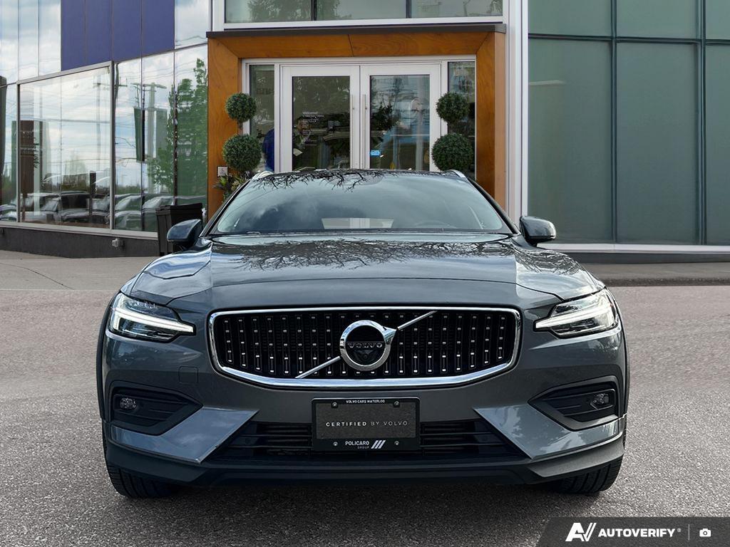 2021 Volvo V60 Cross Country