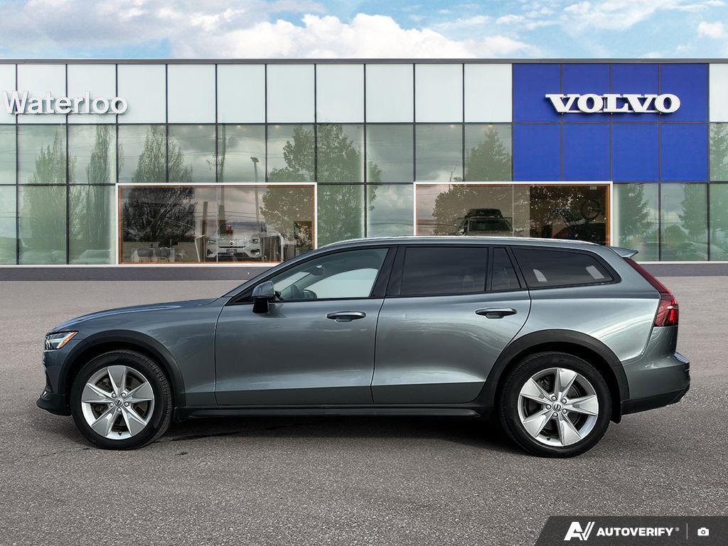 2021 Volvo V60 Cross Country