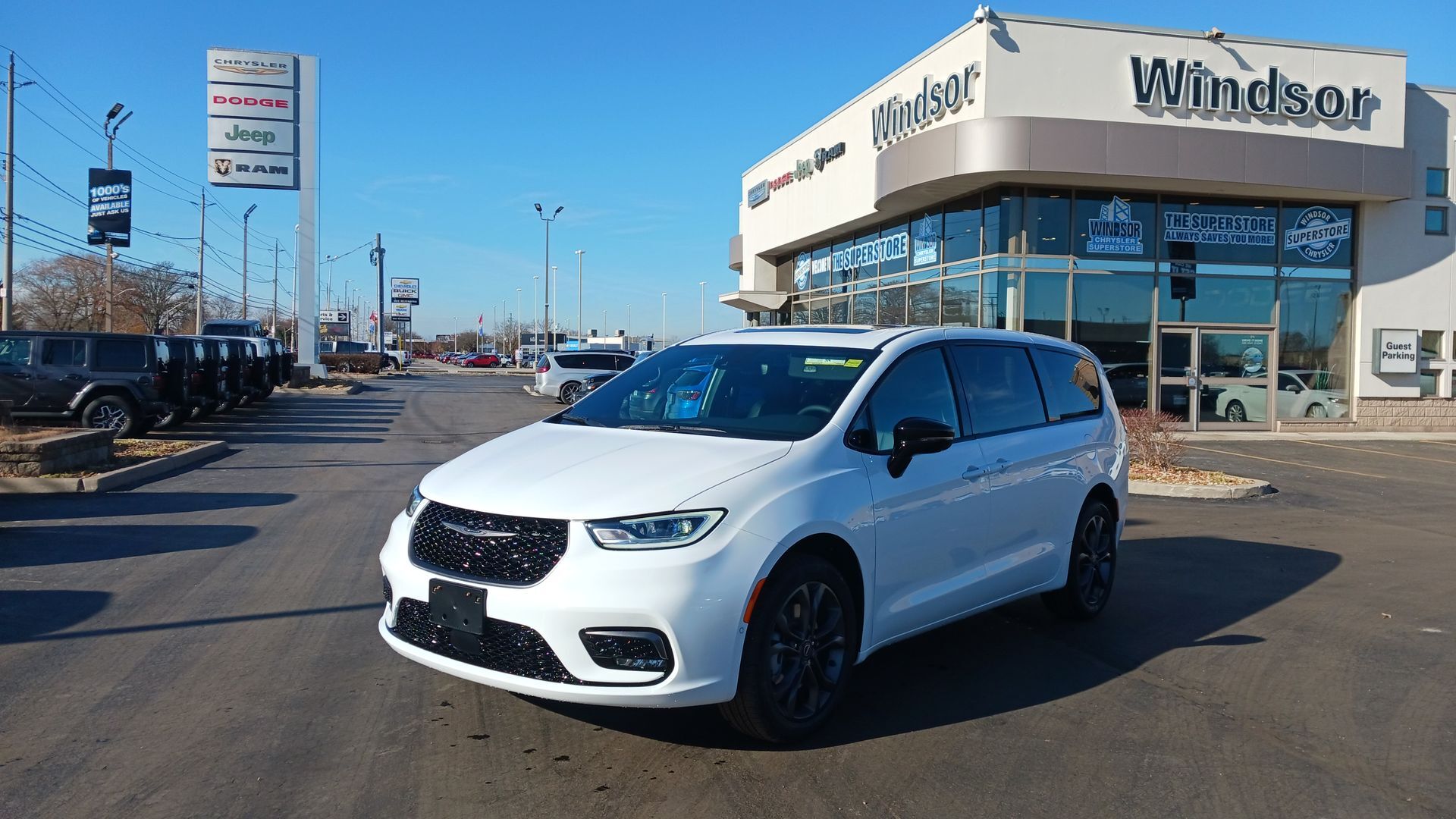 2026 Chrysler Pacifica