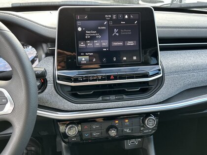 used 2025 Jeep Compass car, priced at $35,044