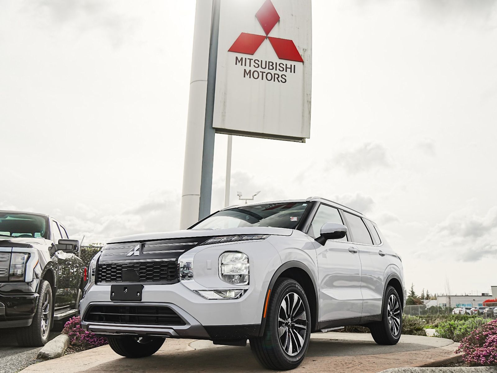 2026 Mitsubishi Outlander