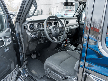 used 2022 Jeep Gladiator car, priced at $34,993