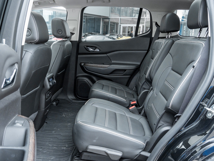 used 2022 GMC Acadia car, priced at $38,495