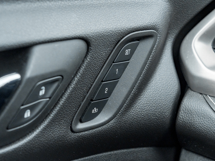 used 2022 GMC Acadia car, priced at $38,495