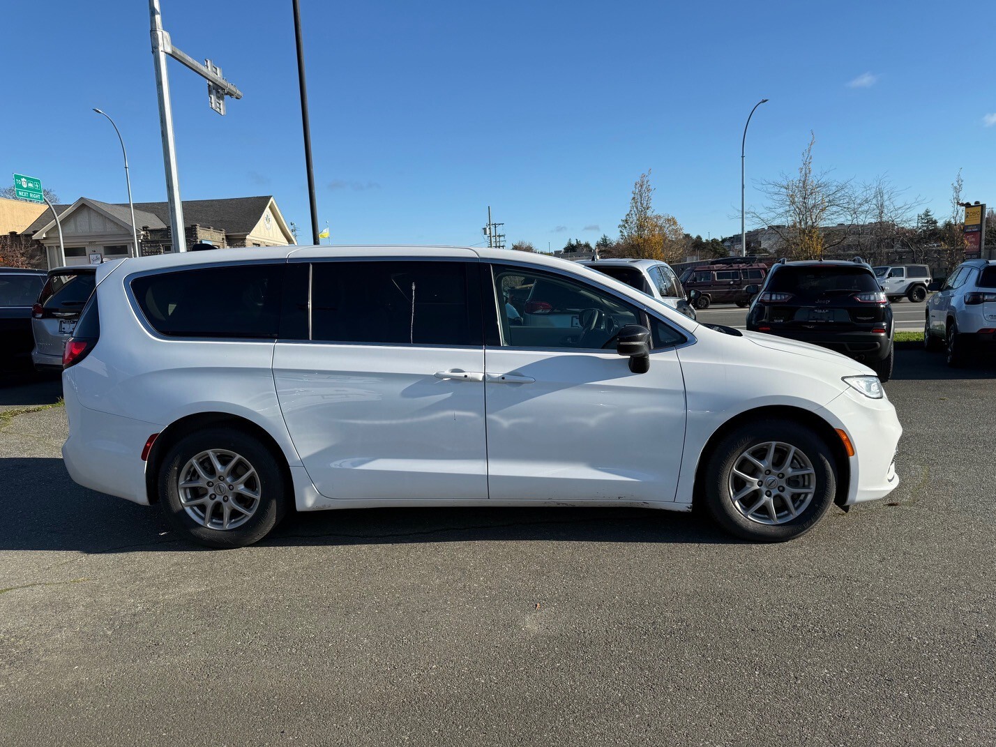 2024 Chrysler Pacifica