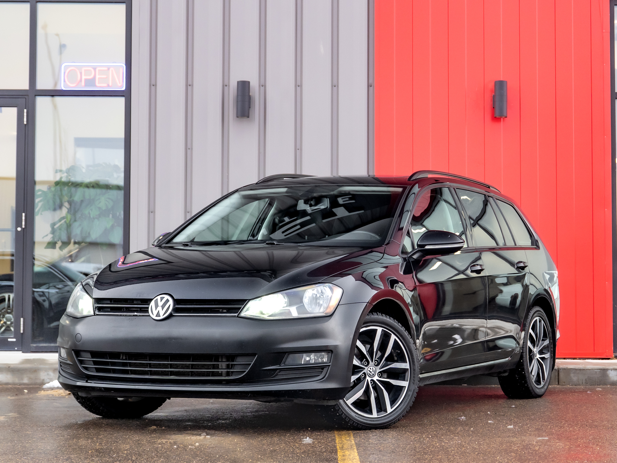 2017 Volkswagen Golf SportWagen