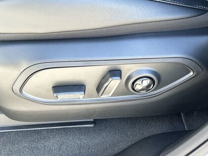 used 2025 Jeep Grand Cherokee car, priced at $64,999