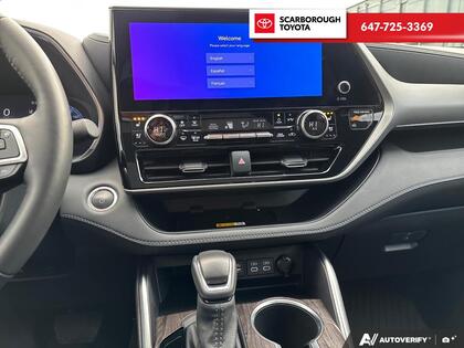 used 2025 Toyota Highlander car, priced at $64,995