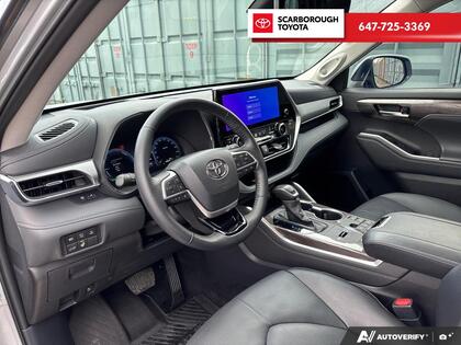 used 2025 Toyota Highlander car, priced at $64,995