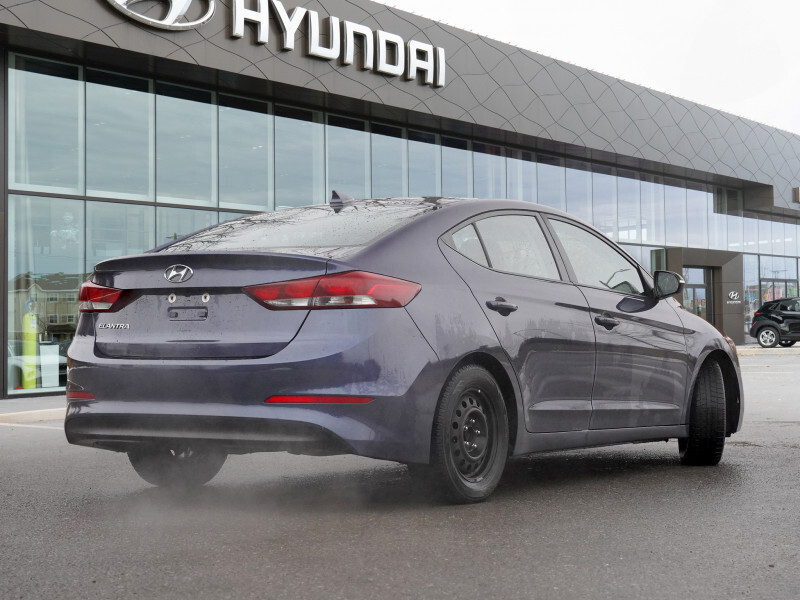 2018 Hyundai Elantra Sedan - Gallery image 2