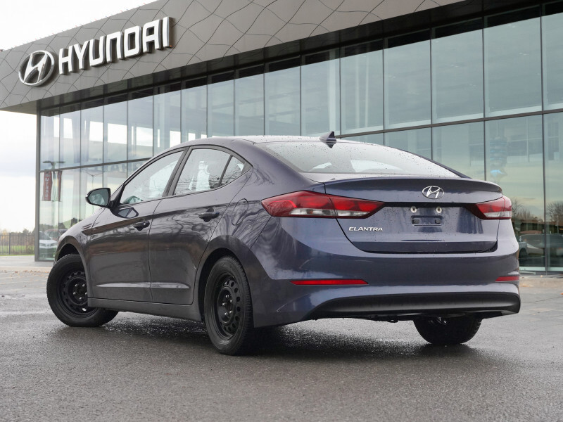 2018 Hyundai Elantra Sedan - Gallery image 4