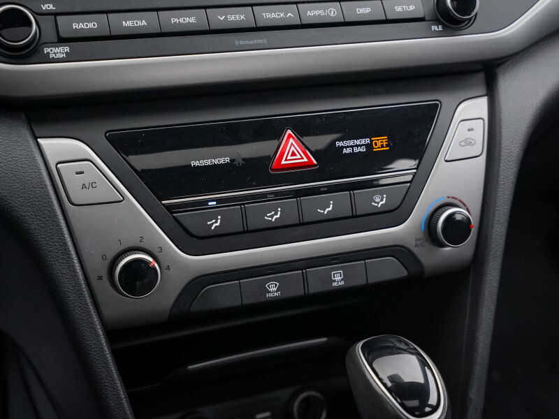 2018 Hyundai Elantra Sedan - Gallery image 23