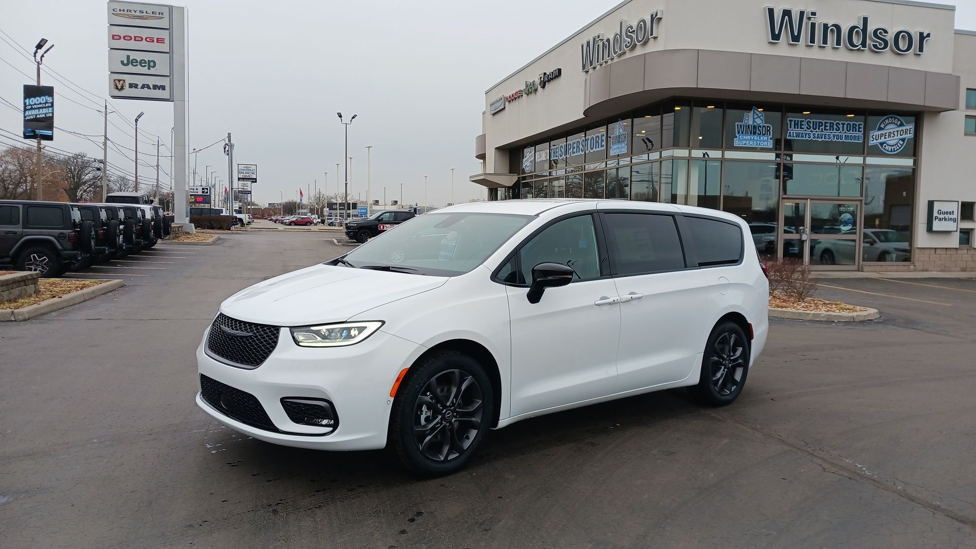 2026 Chrysler Pacifica