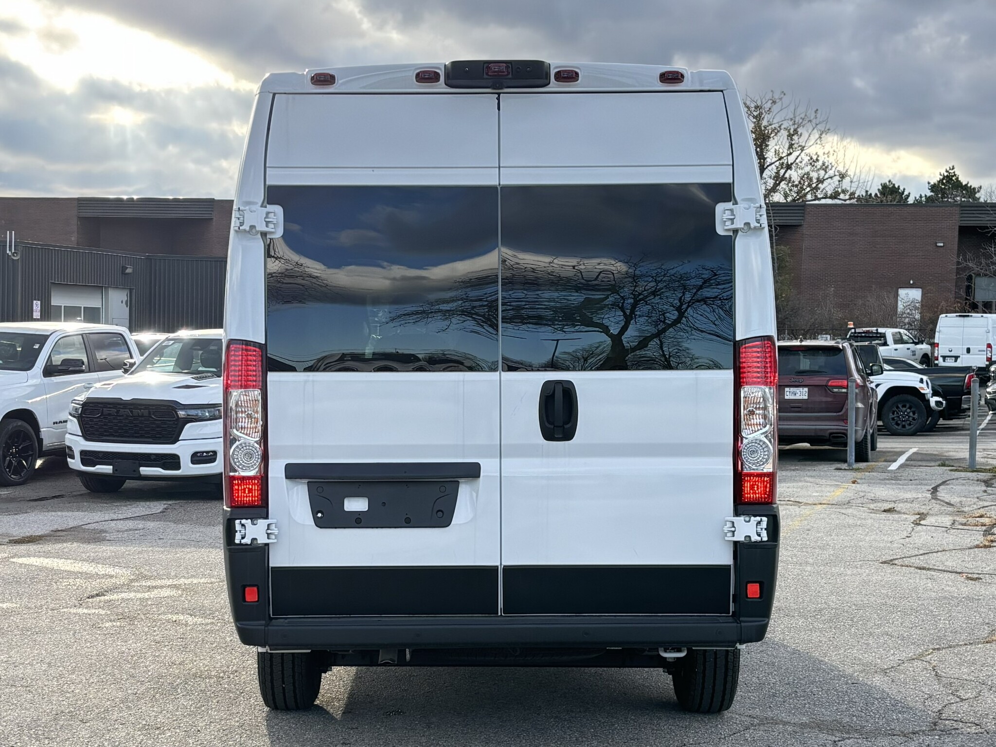 2025 Ram ProMaster Window Van