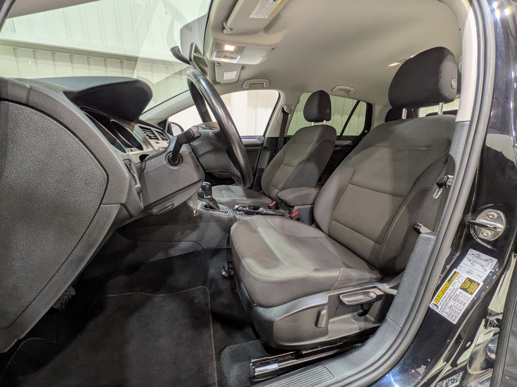 Volkswagen Golf 2016