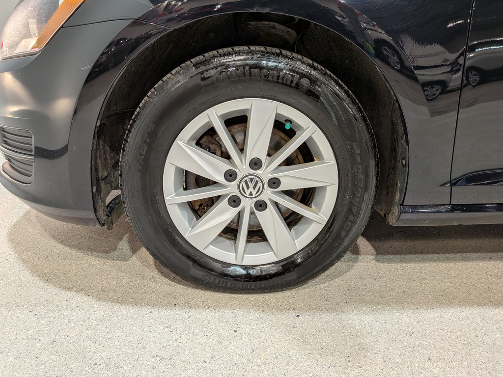 Volkswagen Golf 2016